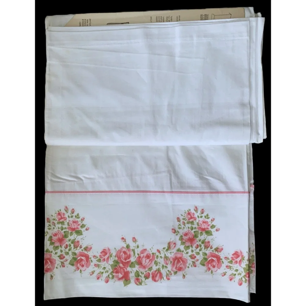 1960 Cannon TWIN FLAT Sheet PINK ROSE GARLAND Piping Cotton Fabric NOS Vtg READ